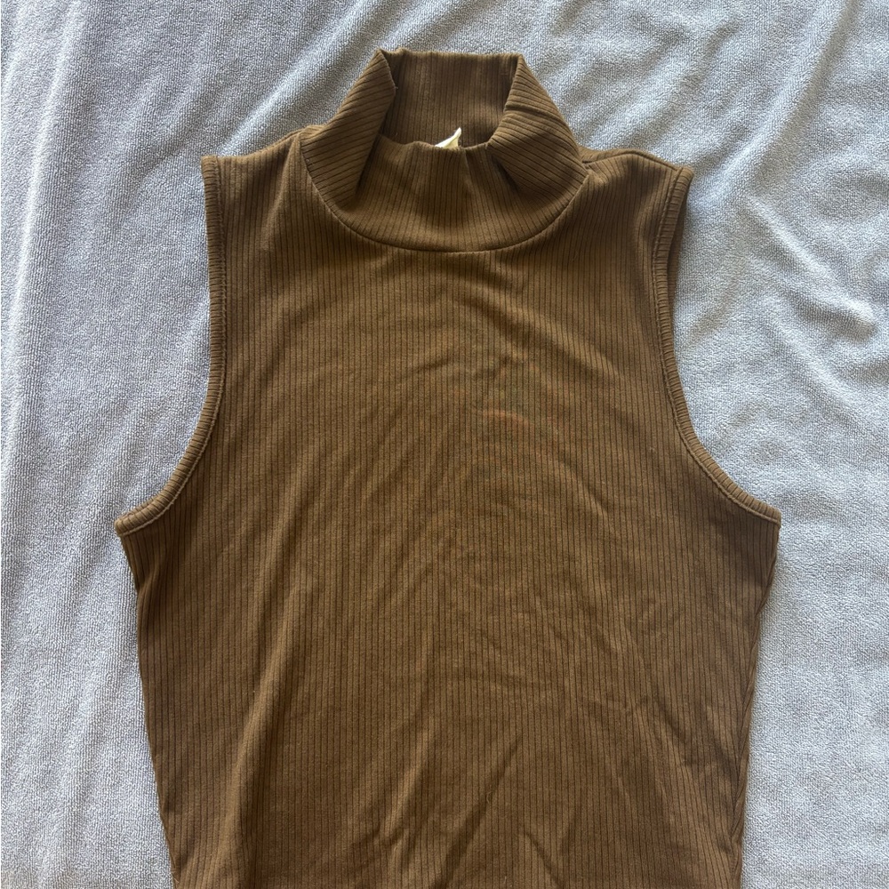Fashion Brand Company Mock Neck Tencel Ribbed Sleeveless Tank Dark Brown - Picture 2 of 6